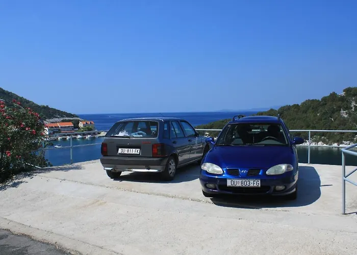 Zaklopatica 8347b *
