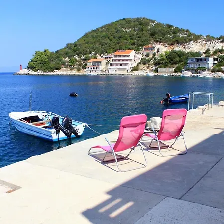 Appartamento Zaklopatica 8347b Lastovo