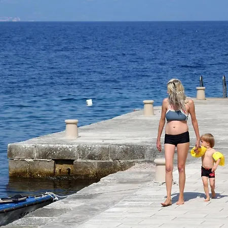 Zaklopatica 8347b Appartamento